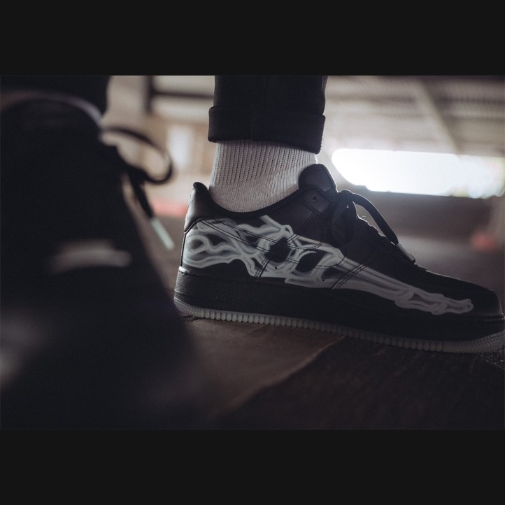 af1 black skeleton on feet