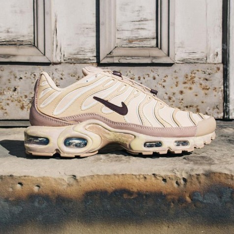 Nike TN Air Max Plus "Sesame"