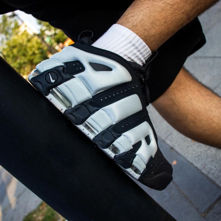 Nike Air More Uptempo Low “Black/White”