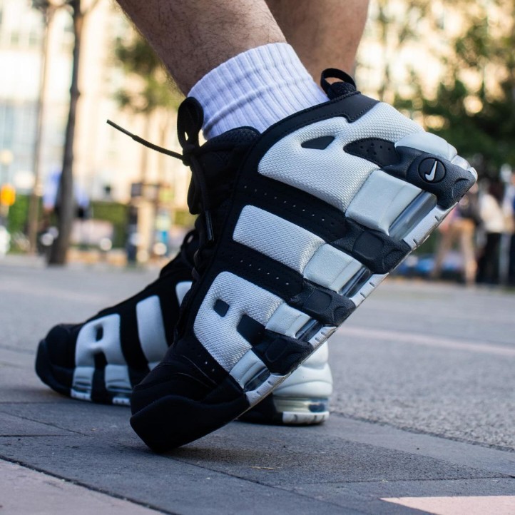 Nike Air More Uptempo Low “Black/White”