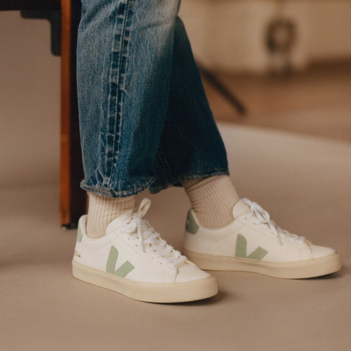 Veja CAMPO Sneakers "White/Mint" WMNS