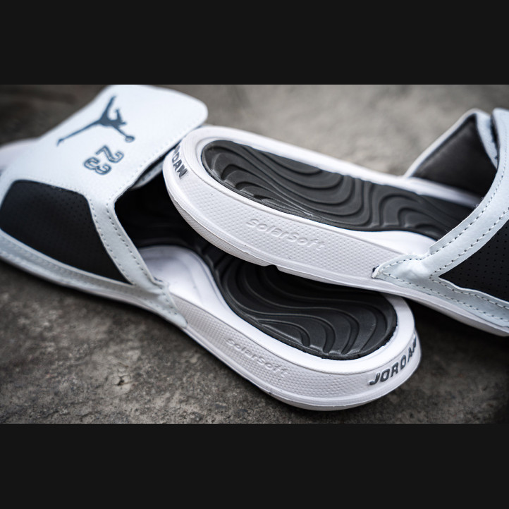 Тапочки Air Jordan Hydro 4 | 23 Logo Бело-Серые