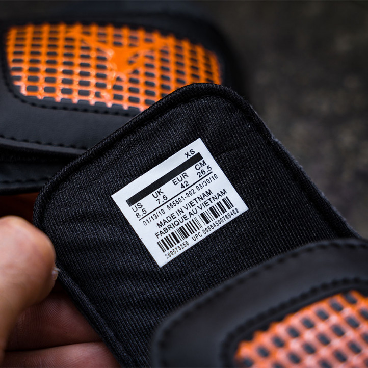 Тапочки Air Jordan Retro 4 | Черно-Оранжевые 