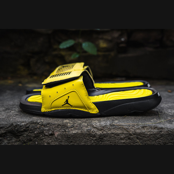 Тапочки Air Jordan Retro 4 | Желтые