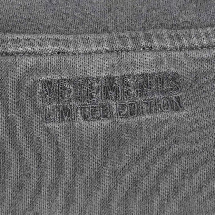 Футболка Vetements Embroidered Washed Grey