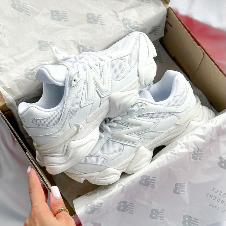 New Balance 9060 "Triple White"WMNS 