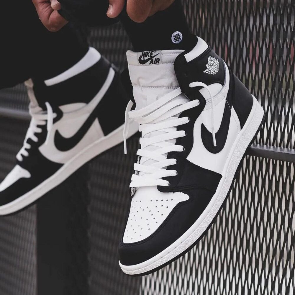 Nike Air Jordan Retro 1 High OG "Black/White"