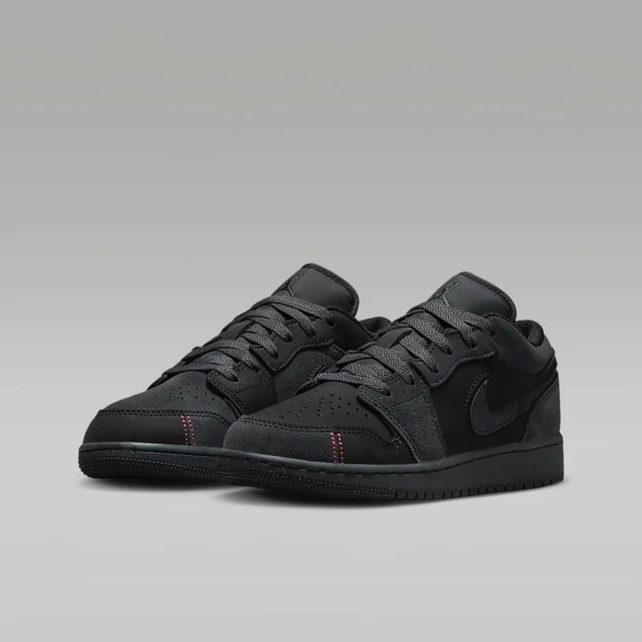 Nike Air Jordan Retro 1 Low “Dark Smoke”