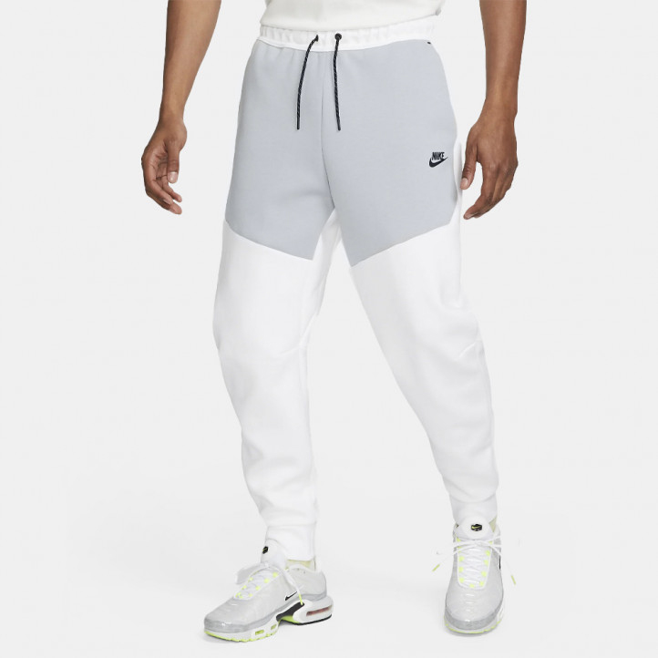 Nike Tech Fleece Jogger Pants "Arctic Grey/White"
