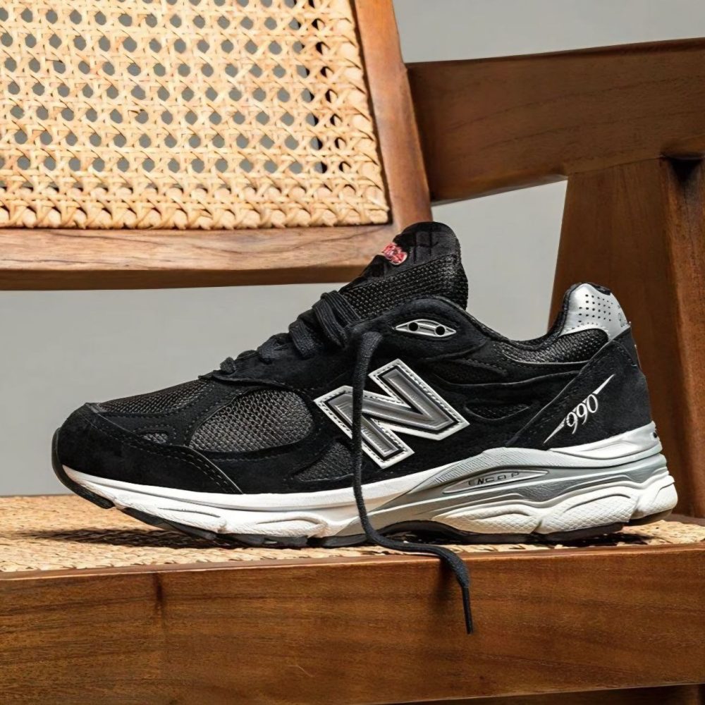 New Balance 990 V3 "Black"