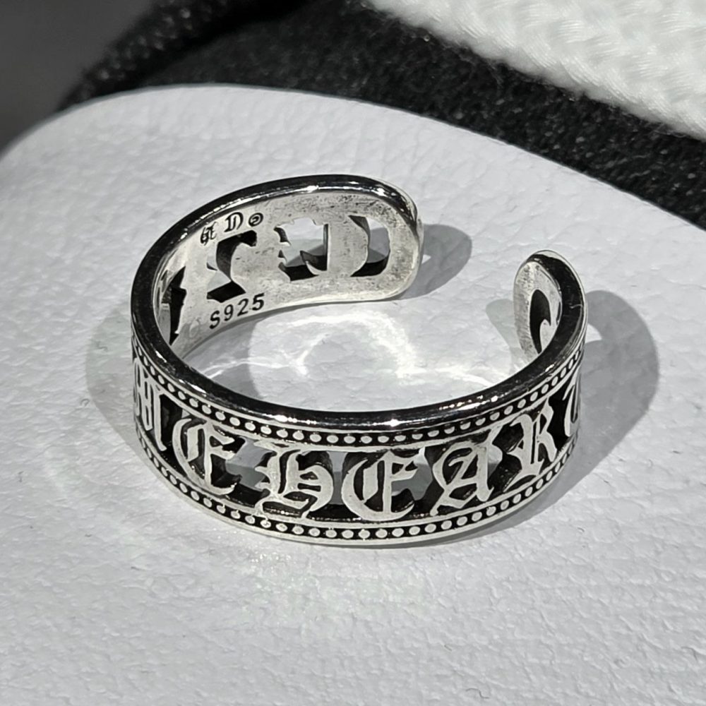 Chrome Hearts Scroll Label Ring | Silver