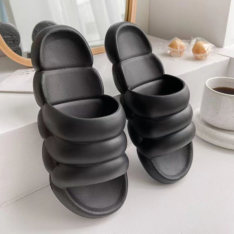 Cloud Shaped Puffy Slides - Black