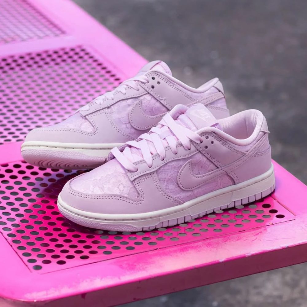 Nike Dunk Low Lace Pack "Regal Pink" WMNS
