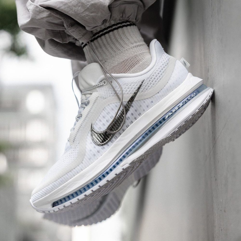 Nike Pegasus Premium - White Metallic Silver
