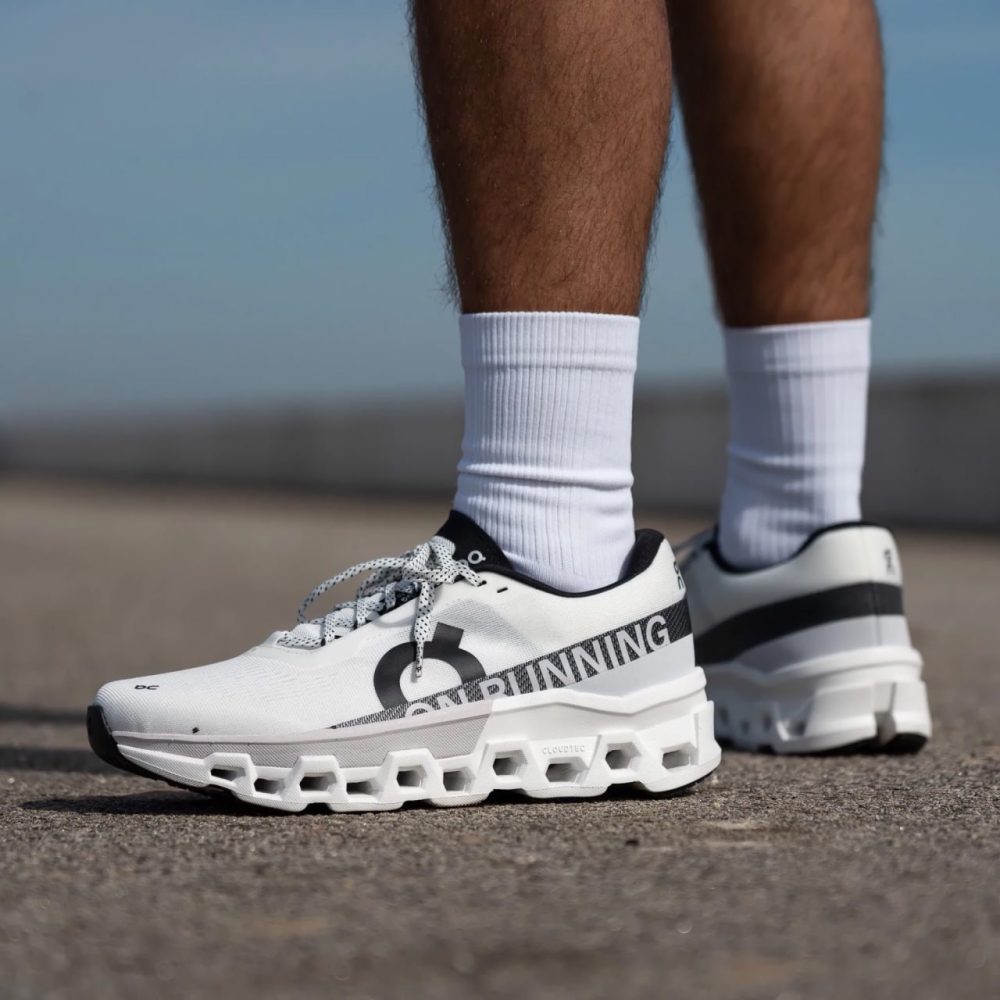 On Cloudmonster 2 - White/Frost