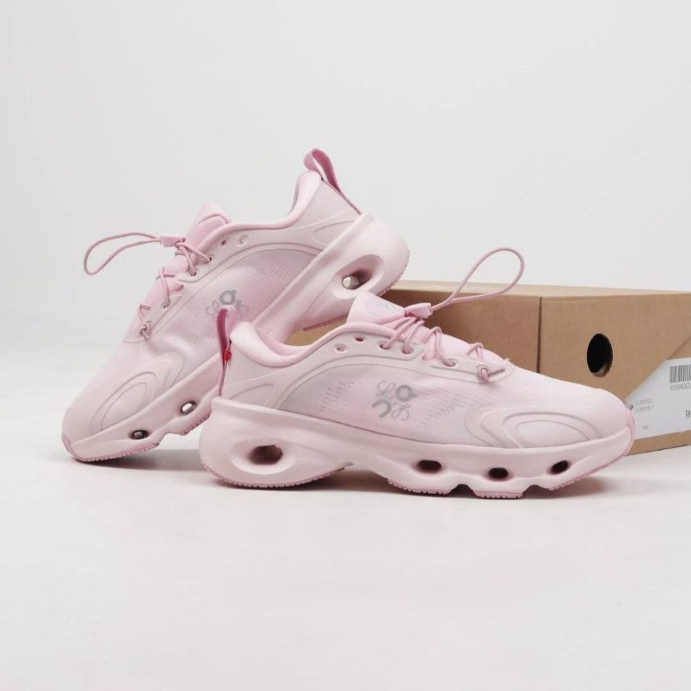 On Cloudsolo x LOEWE - Pink