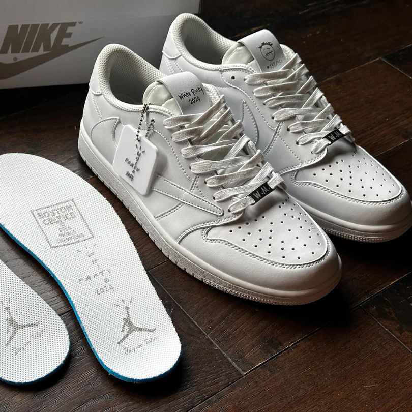 Nike Air Jordan Retro 1 Low x Travis Scott "White Party"